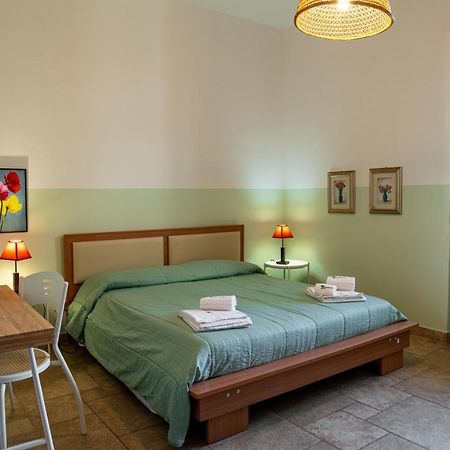 Masseria Agriturismo Il Sorriso Degli Ulivi - Dimora Di Charme Gallipoli Zewnętrze zdjęcie