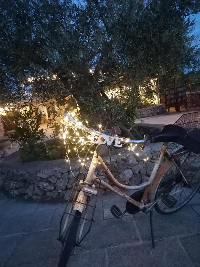 Masseria Agriturismo Il Sorriso Degli Ulivi - Dimora Di Charme Gallipoli Zewnętrze zdjęcie
