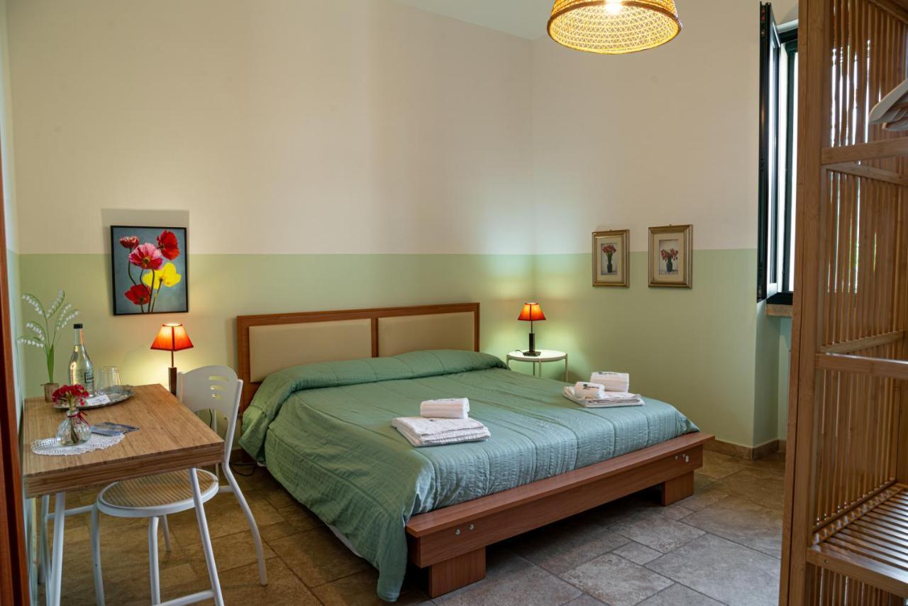 Masseria Agriturismo Il Sorriso Degli Ulivi - Dimora Di Charme Gallipoli Zewnętrze zdjęcie